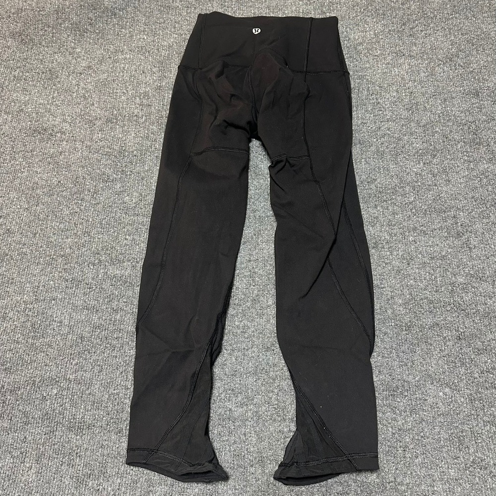 Lululemon Align High Rise Crop 21 Black Yoga Leggings Womens Size 4